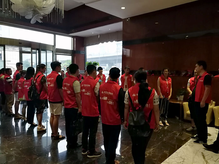 嫩草蜜桃在线视频陶瓷砖 全国超级店长特训营西南区（成都站），升级导购模式告捷