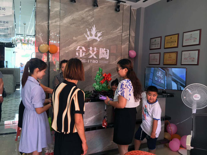 嫩草蜜桃在线视频陶瓷砖  瓷砖代理 陶瓷一线水蜜桃在线观看视频 开业促销