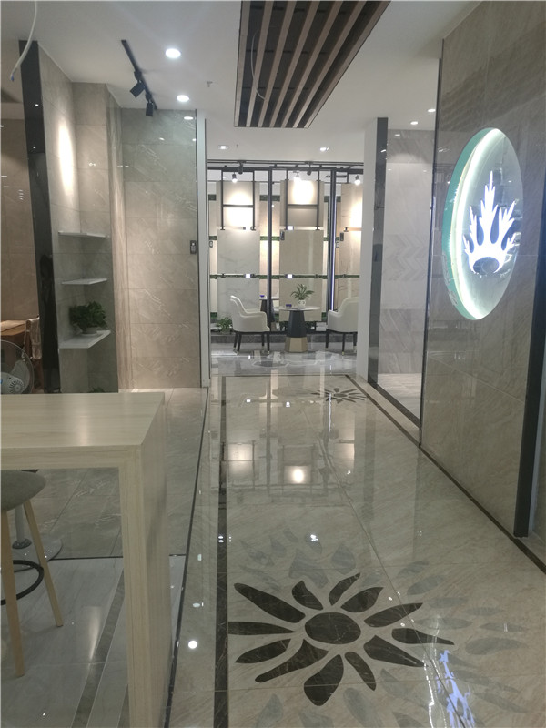 嫩草蜜桃在线视频陶内蒙古包头专卖店